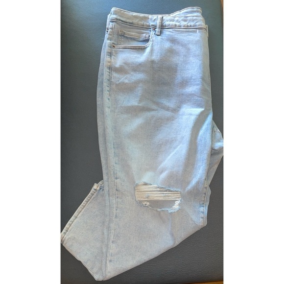 Old Navy Plus Extra Stretch Distressed Jeans Size 28 Women Plus NWT - Picture 6 of 7